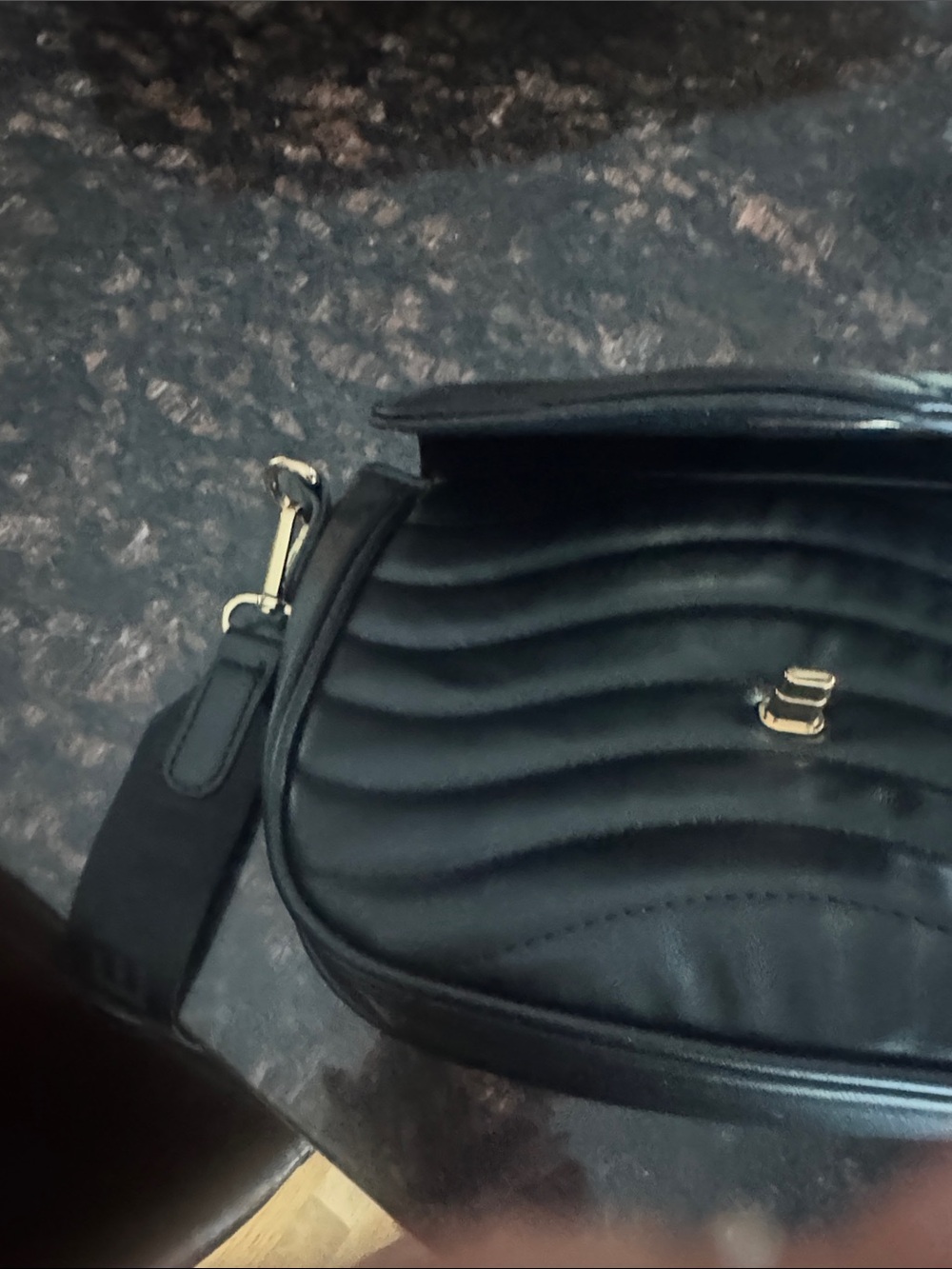Valentino Black Quilted Leather Crossbody with Detachable Coin Pouch - Picture 6 of 7